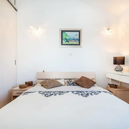 Apartment Julija Zadar