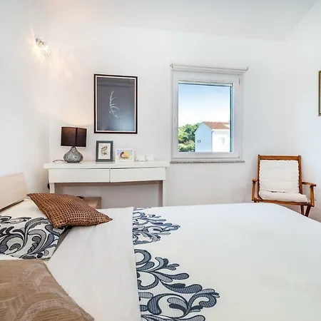 Apartment Julija